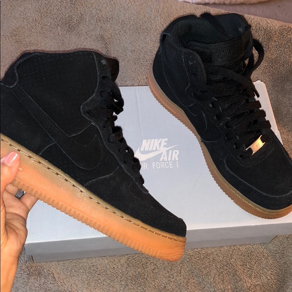 black nike gum bottom